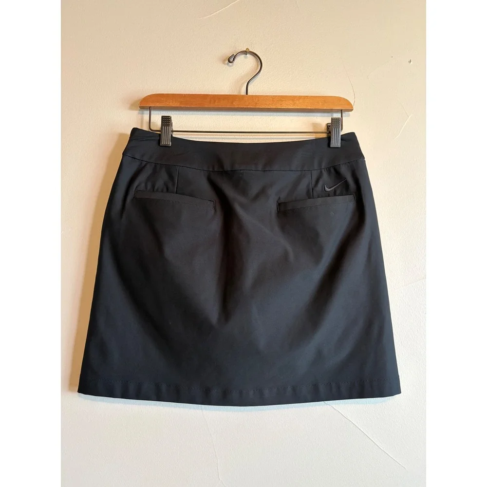 Nike Golf Women Black Dri-FIT Skort Skirt Size 4 742875-010